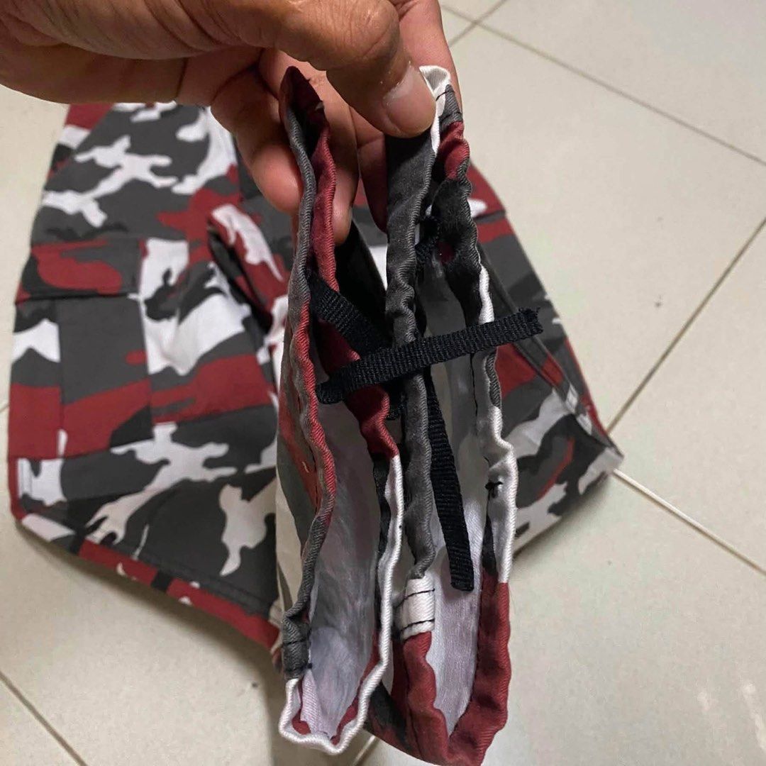 rothco red camo cargo pants (Category: Other Bottoms) located in Taguig. Submitted by xi_xxix1129 (Listing ID 1460115755, Image 3). Description: rothco red camo cargo pants size xs waist 24-26” length 41” hem 7.5” crispy condition need wash only 599php +sf no cod taguig location 📩📩📩.