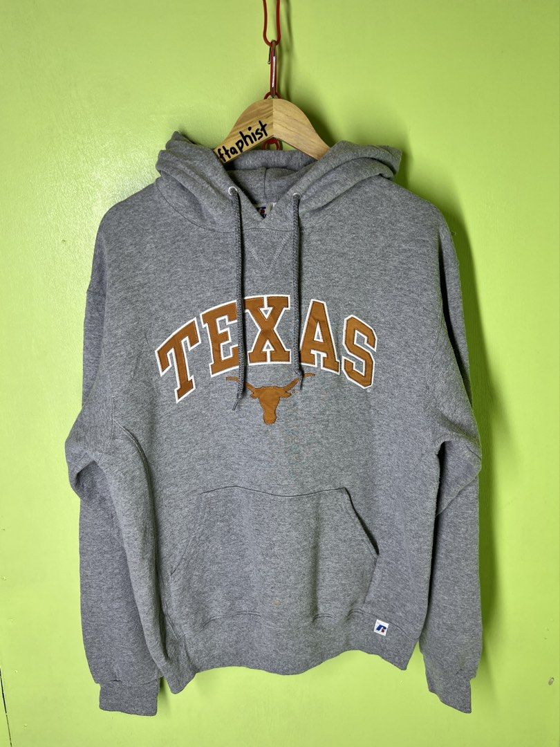Russell Athletic Pullover Hoodie (Category: Hoodies) located in Labangan. Submitted by thriftaphistofficial (Listing ID 1460234551, Image 1). Description: Size: M on tag Dimes: Condition: Excellent Issue: Dot stain Color rate: 10/10.