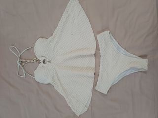 (Category: ) located in . Submitted by short.round (Listing ID 1460171800, Image 1). Description: .