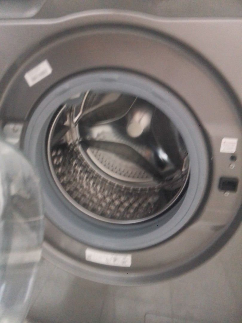 Samsung Front Load Washing Machine (Category: Washing Machines and Dryers) located in Paranaque City. Submitted by fiercemoon_02d8b2 (Listing ID 1460188827, Image 3). Description: - Samsung Front Load Washing Machine - Stylish Dark Grey Color - Easy-to-read Digital Display - Spacious Large Drum Capacity - Excellent Working Condition - Selling due to relocation - Pick up only.