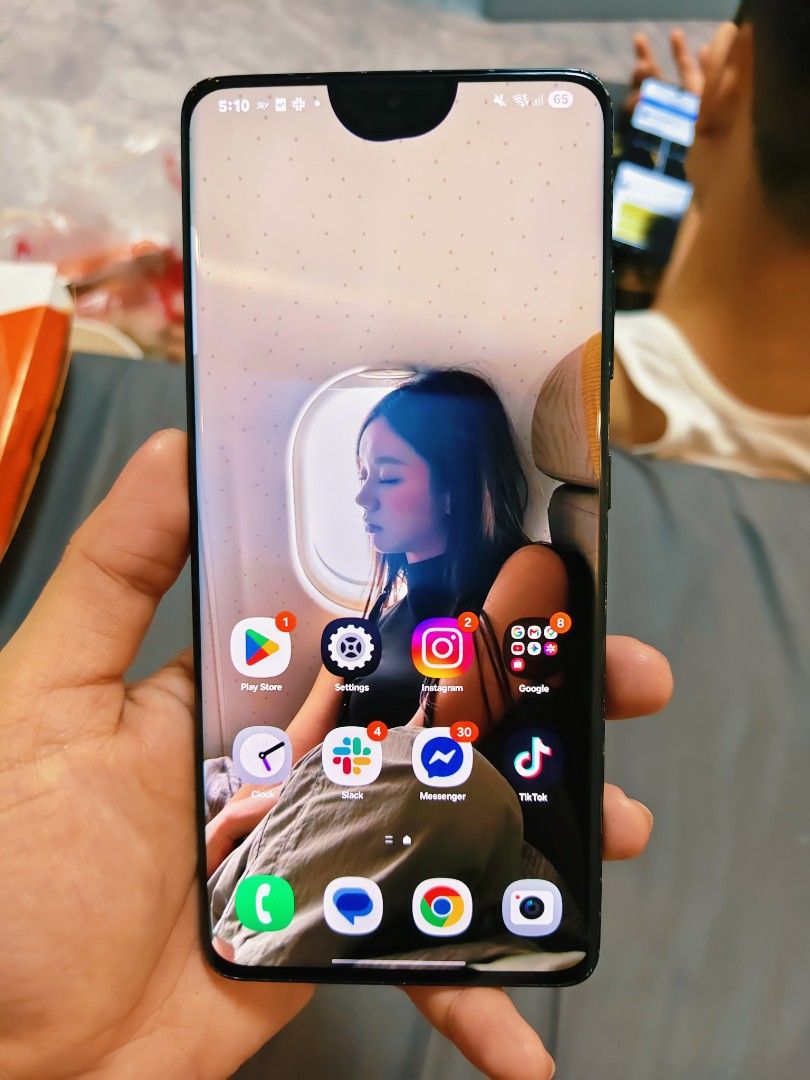 Samsung galaxy s21 ultra 5g (Category: Samsung) located in Manila. Submitted by yhinyhang (Listing ID 1454537677, Image 2). Description: SAMSUNG GALAXY S21 ULTRA 5g Minor issue, 1yr mahigit na ganyan not affected perf as in 12gbram 256gbrom X100 zoom, for moonportrait Display: 6.8-inch Dynamic AMOLED 2X, Curved Quad HD+, 120Hz adaptive refresh rate, 1,500 nits peak brightness. ​Processor: Exynos 2100 ​Rear Cameras: 108MP main (OIS), 12MP ultra-wi