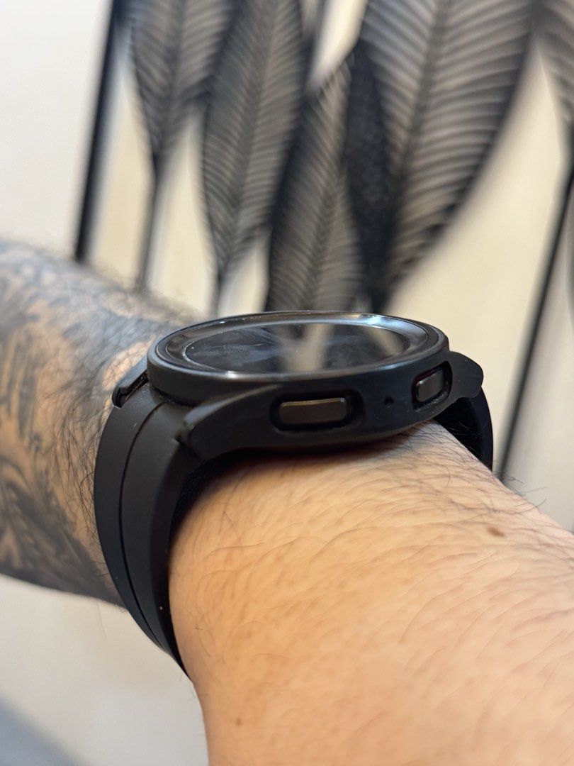 Samsung Galaxy Watch 5 Pro Black (Category: Wearables & Smart Watches) located in Dasmarinas. Submitted by mommymitchy (Listing ID 1460281847, Image 2). Description: - Samsung Galaxy Watch 5 Pro (Black) - Ideal for tracking workouts and daily activity - Bright and clear display - Long-lasting battery - Includes original strap Rfs: upgraded to apple .
