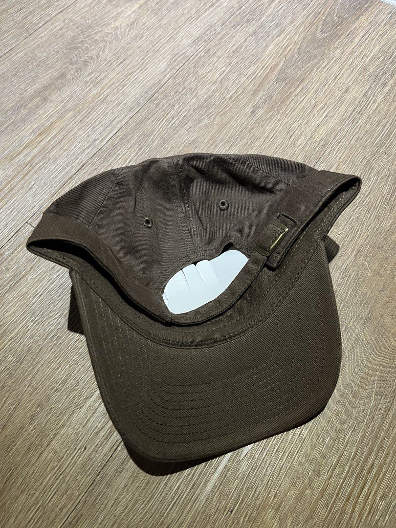 SAN DIEGO BY FAN FAVORITE (Category: Caps & Hats) located in Quezon City. Submitted by headline. (Listing ID 1460238845, Image 2). Description: SAN DIEGO BY FAN FAVORITE BROWN GOLD YELLOW EXCELLENT CONDITION FOR ONLY:770PHP +SHIPPING FEE.
