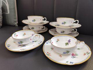 (Category: ) located in . Submitted by thriftteata (Listing ID 1460208139, Image 1). Description: .