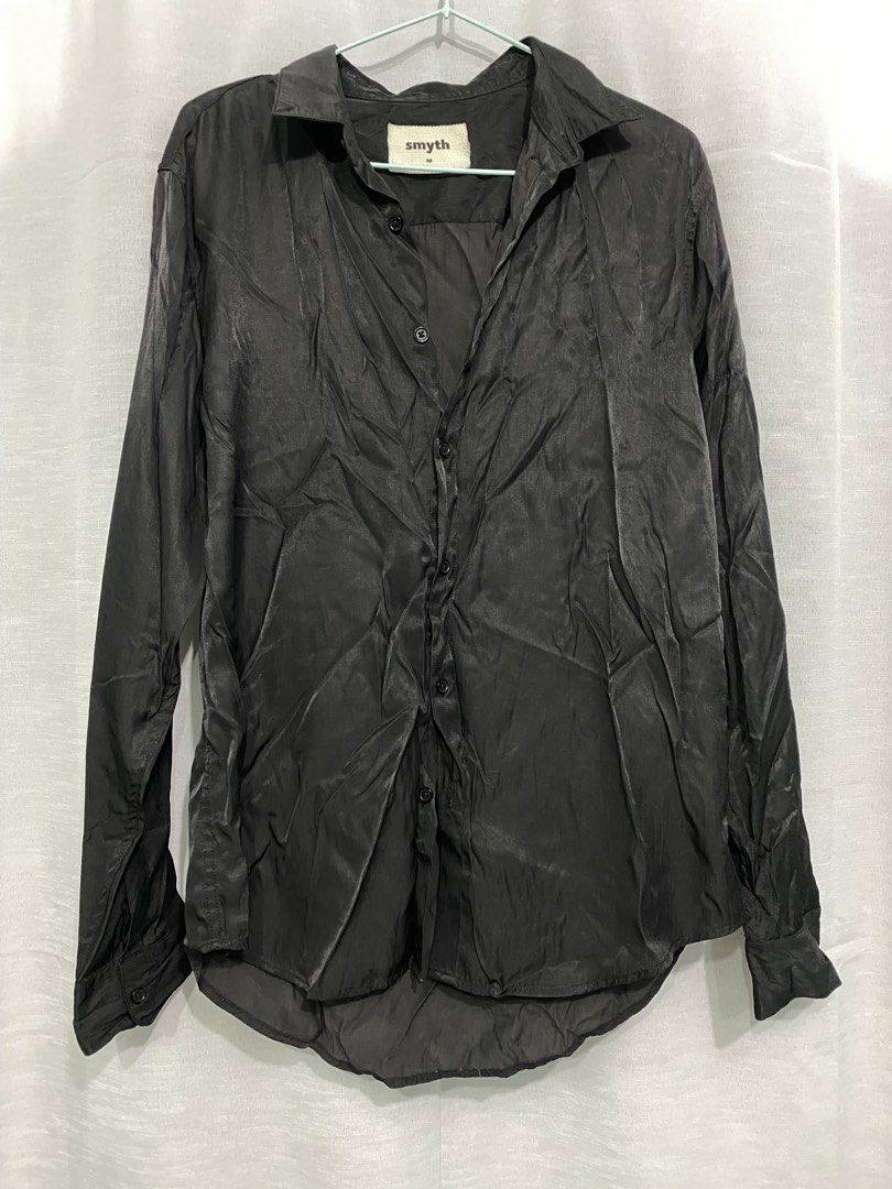 Satin Black Button-Up Shirt (Category: Tshirts & Polo Shirts ) located in Cainta. Submitted by rmavg (Listing ID 1460159318, Image 1). Description: mop: gcash mod: jnt/gogo.