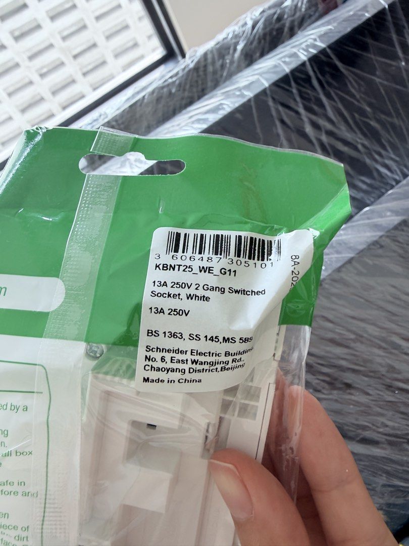 SCHEINDER Vivace E (13A Double Socket) (Category: Others) located in Kuala Lumpur. Submitted by kr155 (Listing ID 1460153294, Image 3). Description: Brand New 1 unit @ RM19 Take all 9 units @ RM166.50 (RM18.50/pp) .
