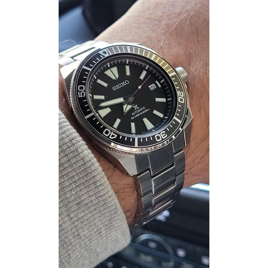 Seiko Samurai SRPF03 (Category: Men's Watches) located in Las Pinas. Submitted by watchdistrictph (Listing ID 1460216113, Image 3). Description: •Brand new •Original / Authentic •Complete with hang tag, guarantee booklet/card and box •3-year warranty 📌Payment Methods: Credit Cards, Bank Transfers BPI, BDO, GCASH 📌Shipping: LBC -COD/COP, Lalamove/Grab within MM 📌Meet up: SM Southmall, ATC, Festival Mall, Evia Mall, Bacoor Blvd, ONE MALL Valenzu