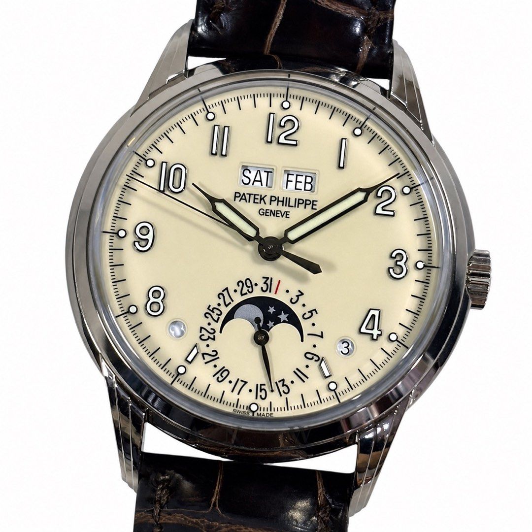 SgWatchHub! Patek Philippe Perpetual Calendar MoonPhase White Gold 40mm 5320G-001 Cream – Discontinued (Category: Watches) located in Singapore. Submitted by sgwatchhub.sg (Listing ID 1460229496, Image 1). Description: Discover SgWatchHub.sg — the smart way to manage everything about your watch, all in one place. From finding your next timepiece to getting expert care for the one you love, SgWatchHub connects you to watch specialists, competitive