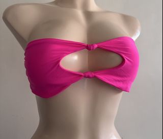 (Category: ) located in . Submitted by 99ners (Listing ID 1460172907, Image 1). Description: .