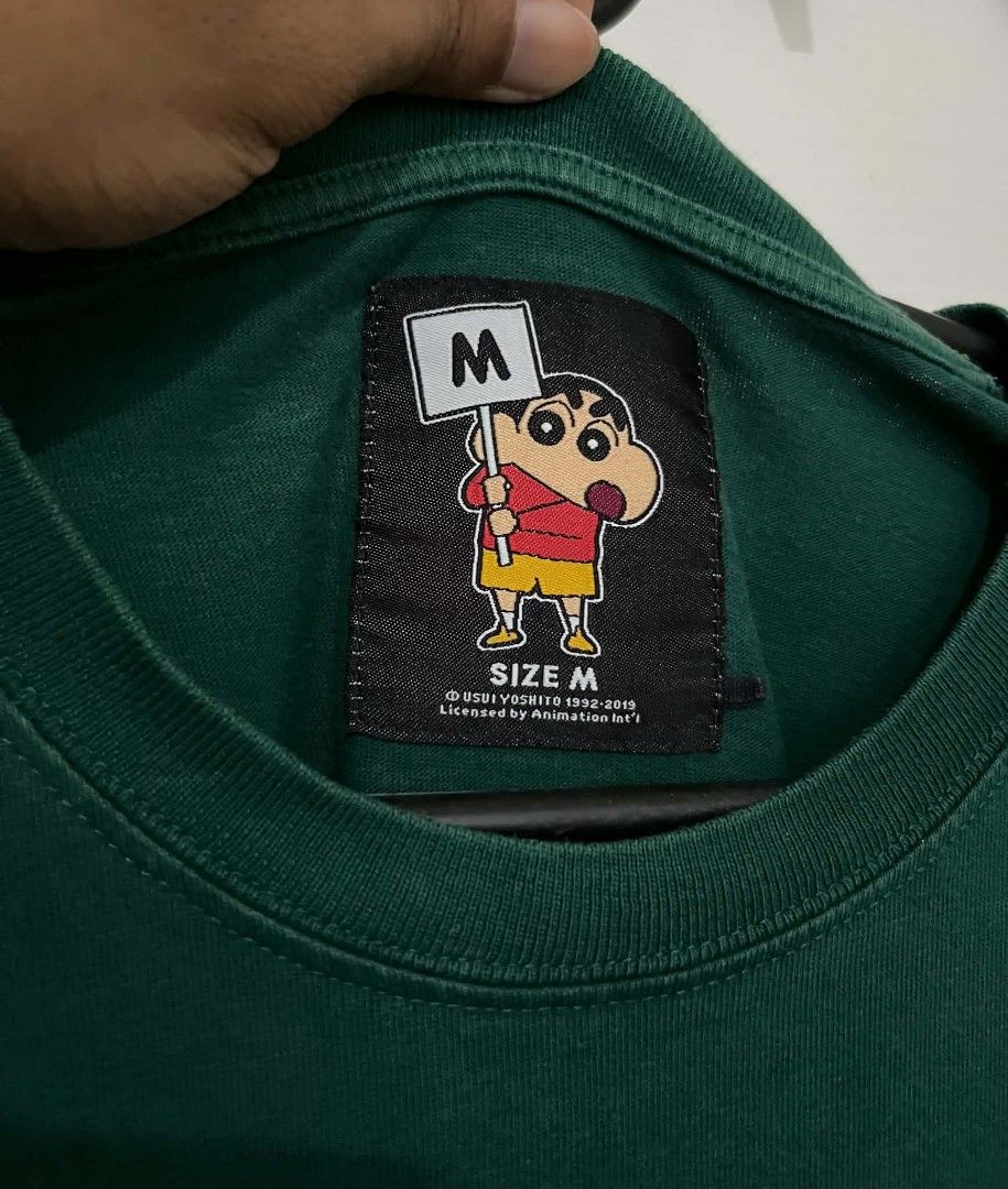 SHINCHAN - UPSIDE DOWN POCKET DESIGN TSHIRT (Category: Tshirts & Polo Shirts ) located in Villasis. Submitted by aalvar.collection (Listing ID 1460201036, Image 2). Description: Selling Shinchan - Upside down pocket design TShirt for Php300 only. -wyswyg -no issues but still preloved -color condition as image shown -preloved item, need wash -complete tags -free shipping nationwide -dimension: Chest - 46cm / length - 64cm Mop: Gcash Mod: Meetup, J