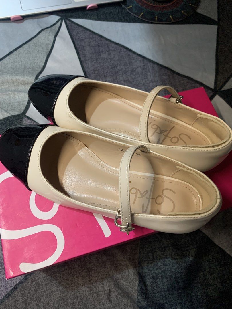 SOFAB FLATS (Category: Flats & Sandals) located in Pasay City. Submitted by marliencalimag (Listing ID 1460130073, Image 1). Description: Original Used 2x for an Event Quality & No Issues RFS: Declutter Mop: Gcash Mod: Lalamove or Jnt.