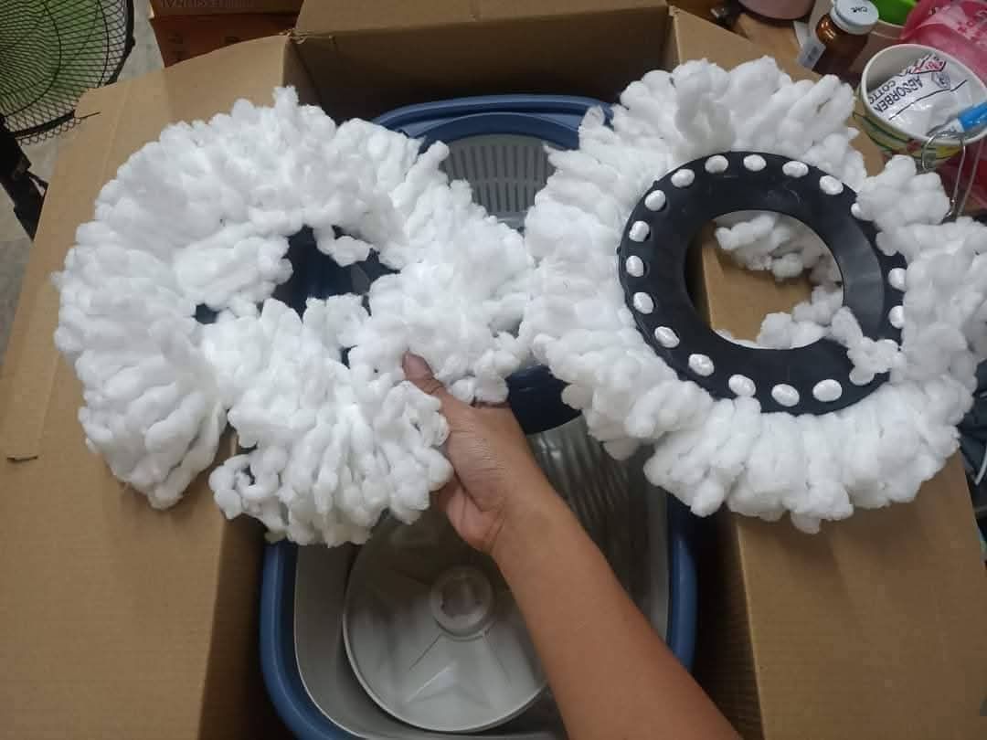 SPIN MOP TORNADO MOP FLOOR CLEANING MOP (Category: Cleaning Tools & Supplies) located in Quezon City. Submitted by miriamreyes006 (Listing ID 1460157500, Image 3). Description: SPIN MOP TORNADO MOP FLOOR CLEANING MOP SIZE: BIG BRAND NEW‼️ BRAND NEW ‼️ Php 350.00 ONLY.