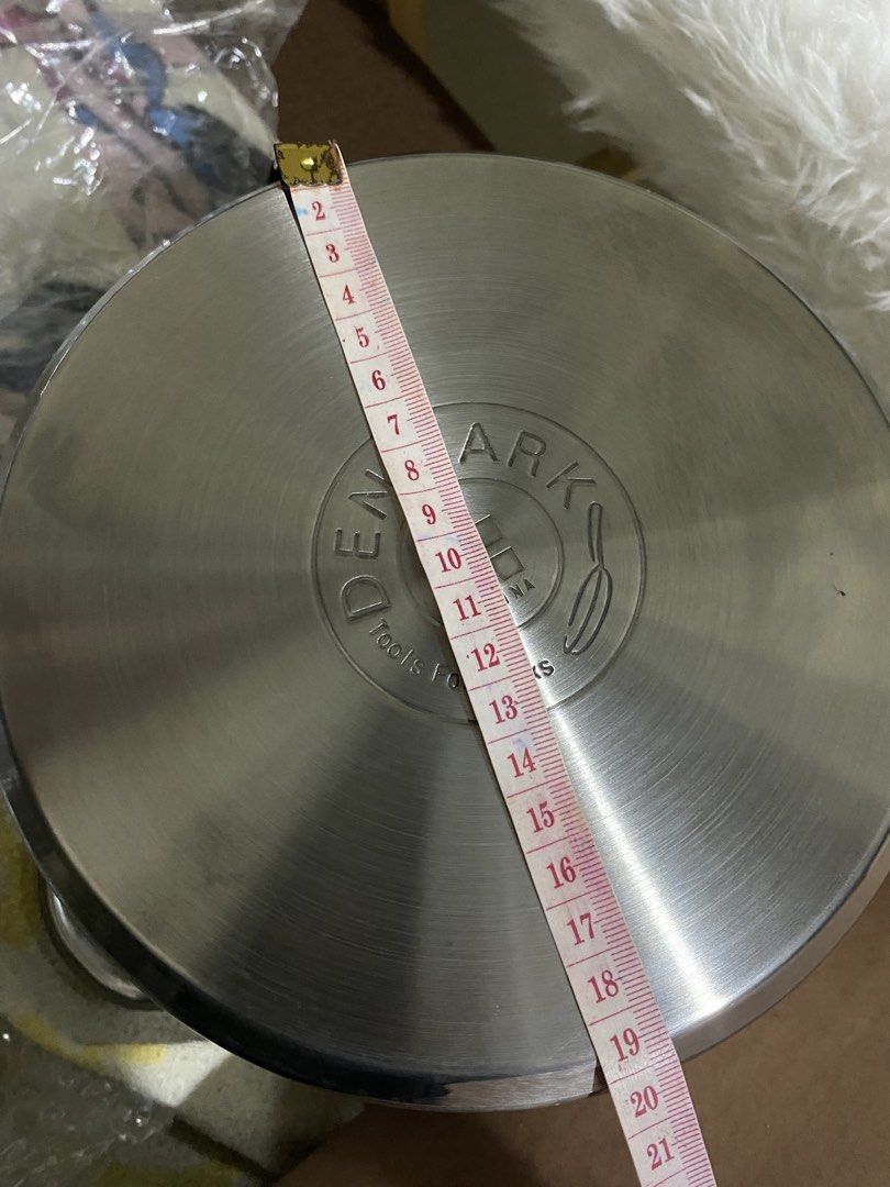 stainless cooking pot (Category: Cookware & Accessories) located in San Pablo. Submitted by dolceamoreytu (Listing ID 1460241217, Image 2). Description: .