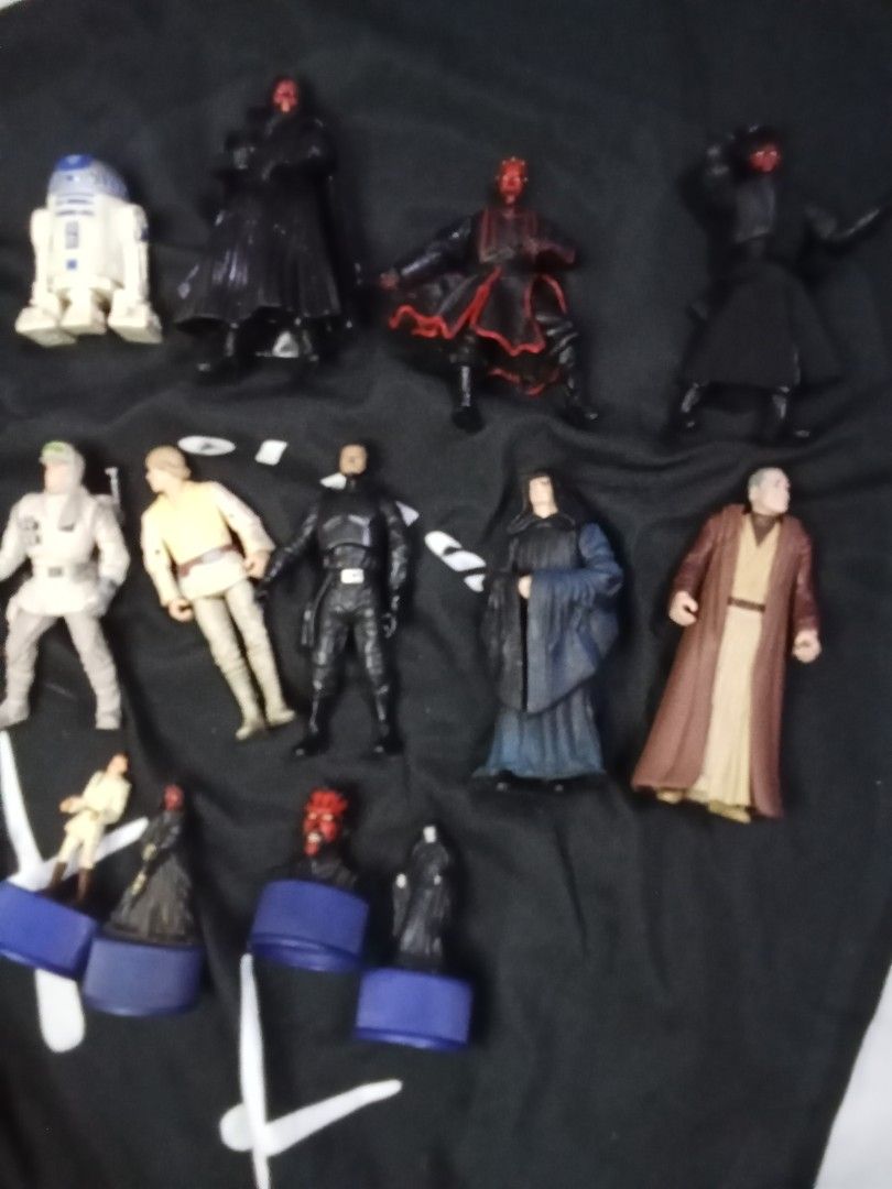 Star Wars Action Figures Lot - Various Characters (Category: Figurines & Statues) located in Marikina City. Submitted by truecat_6654e7 (Listing ID 1460140692, Image 3). Description: - Collection of Star Wars action figures - Includes iconic characters like Darth Vader, Luke Skywalker, R2-D2, and others - Some figures come with accessories - Ideal for any Star Wars enthusiast or collector - Sold as a complete lot.