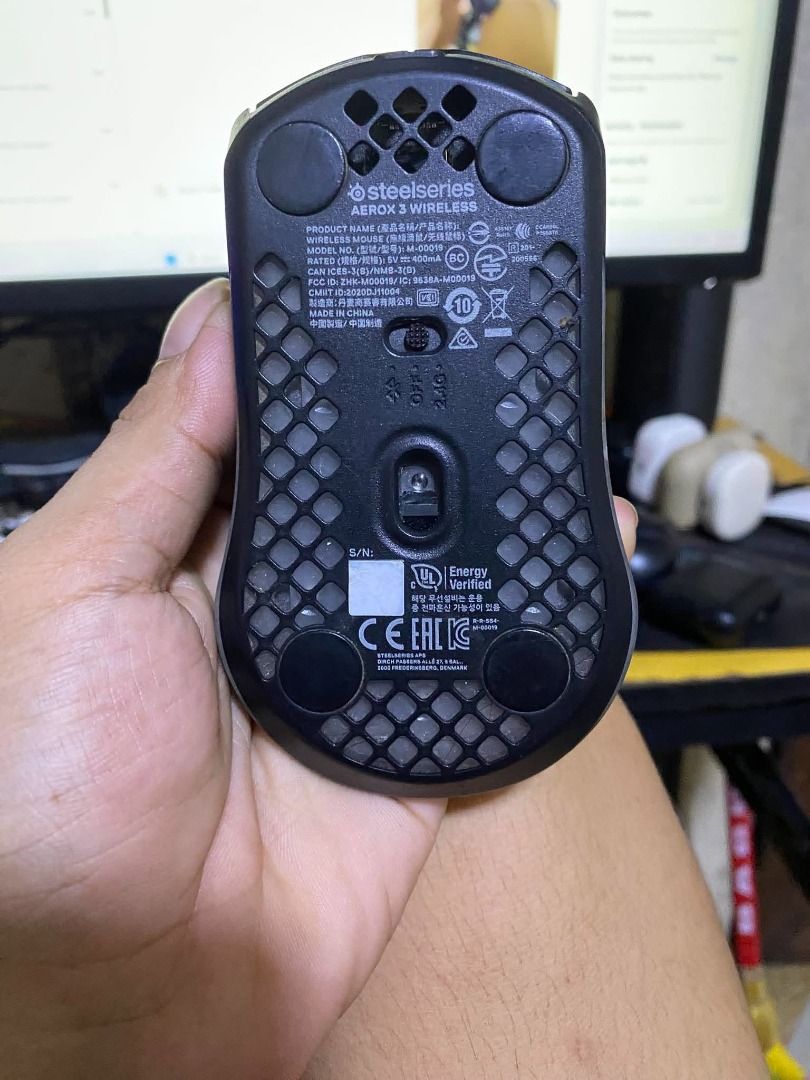 SteelSeries Aerox 3 (Category: Mouse & Mousepads) located in Quezon City. Submitted by shopnimark (Listing ID 1460209761, Image 2). Description: Lost dongle all working no issue at performance can switch light trough apps.