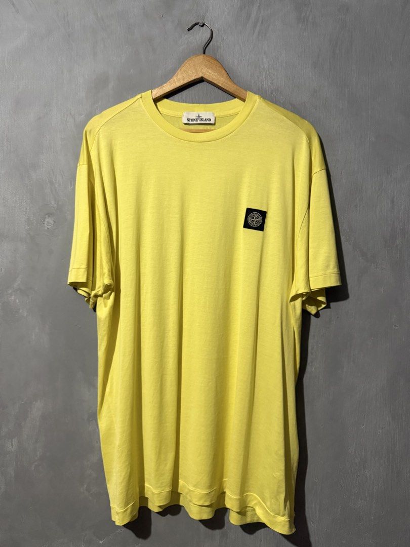 Stone island tee (Category: Tshirts & Polo Shirts ) located in Dagupan City. Submitted by lwkythrft (Listing ID 1460158230, Image 1). Description: Stone island tee Size 2xl Excellent condition Legit 💯 1,800 only.