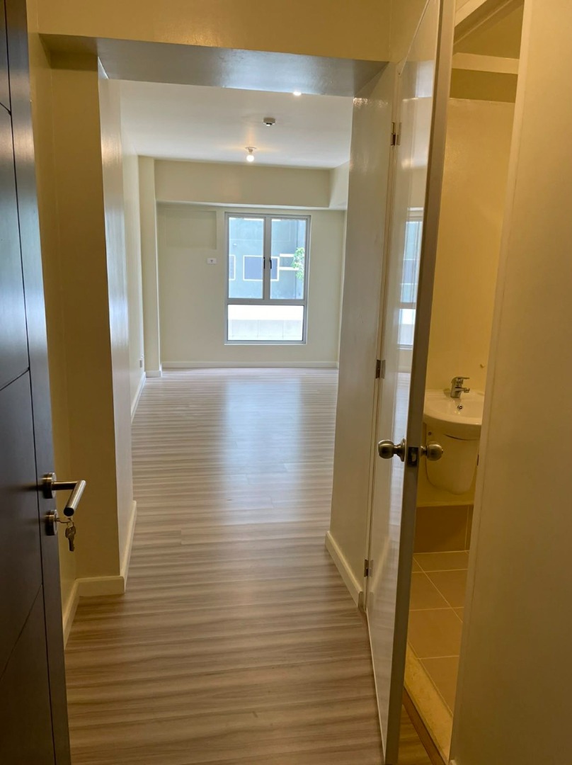 (Category: ) located in . Submitted by bea_broker (Listing ID 1460248925, Image 1). Description: .