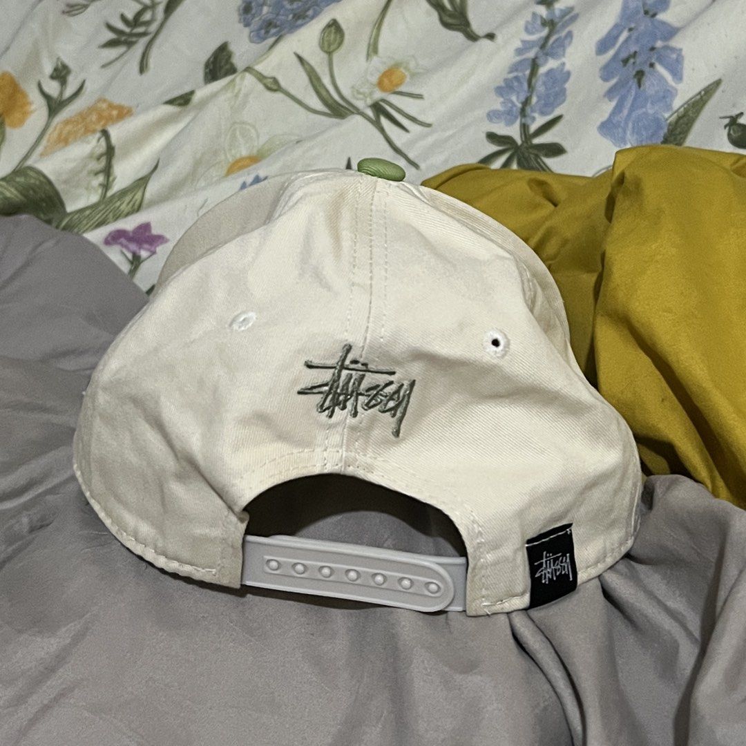 stussy light green + cream cap (Category: Caps & Hats) located in Baguio. Submitted by franniedoll (Listing ID 1460215616, Image 3). Description: - rfs: no longer use; collecting dust - flaws: 2nd photo there’s like a stain mark from washing it, otherwise all good - negotiable .