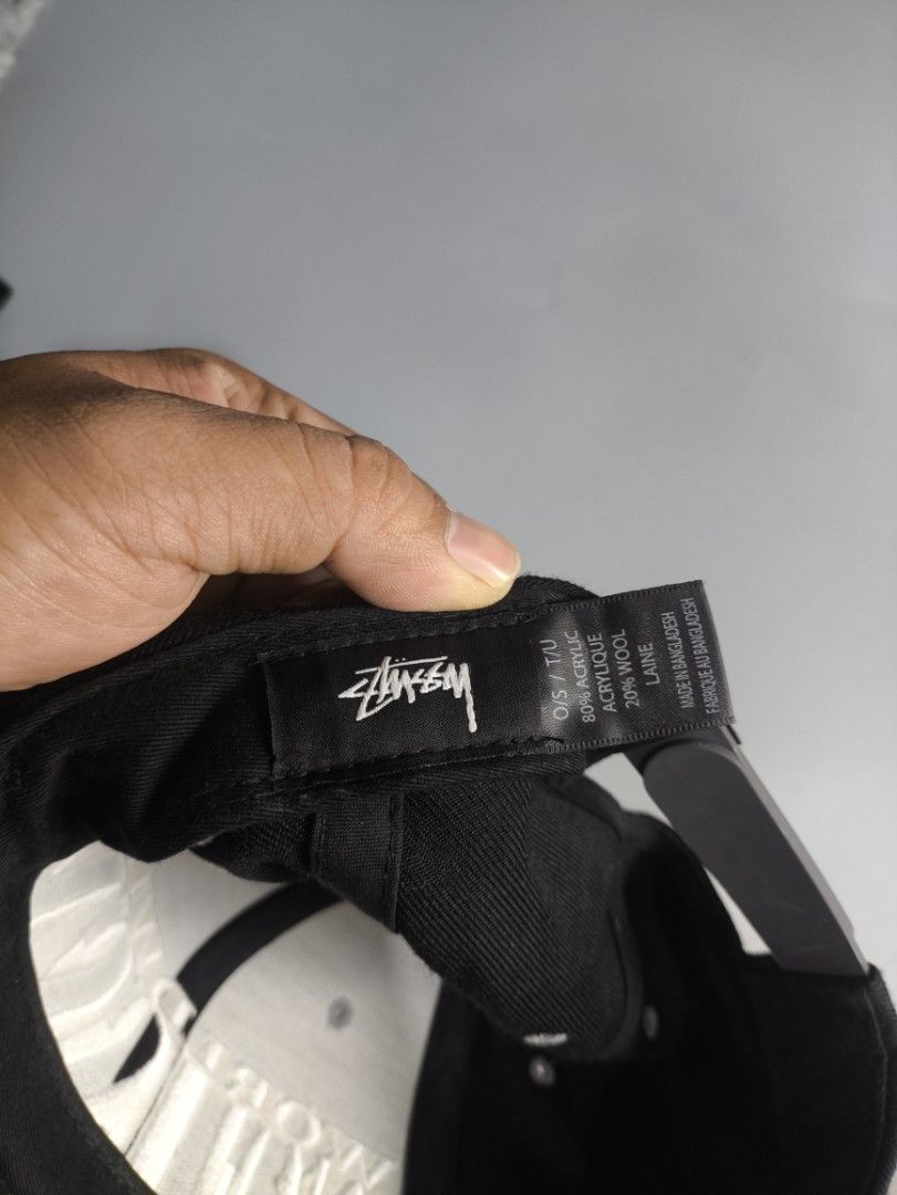 Stussy Worldwide Snapback Cap Black Grey (Category: Caps & Hats) located in Tibiao. Submitted by simjulian13893 (Listing ID 1460285278, Image 3). Description: - Classic Stussy snapback cap - Black crown with white 'Worldwide Stussy' embroidery - Grey brim - Stussy logo on side and inside tags - Material: Acrylic and wool blend - Size: One size fits most.