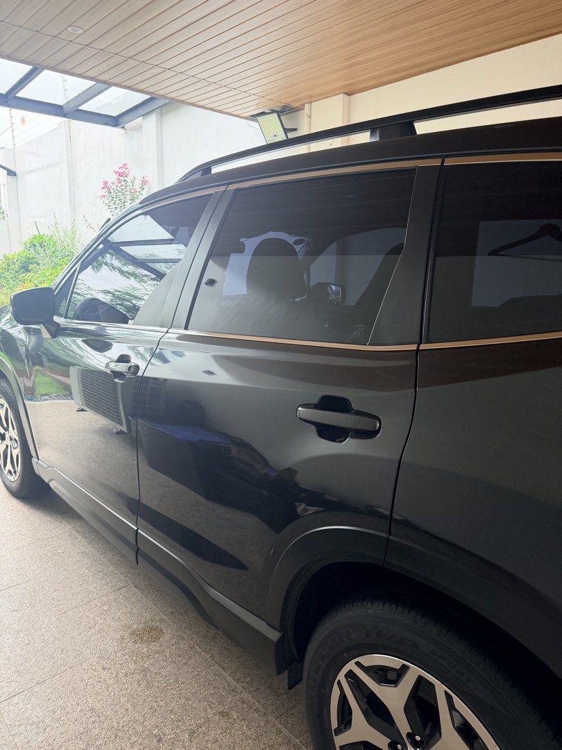 Subaru Forester 2.0 i (A) (Category: Used Cars) located in Quezon City. Submitted by usedonce (Listing ID 1460218047, Image 3). Description: Key features * Symmetrical AWD * X-Mode * SI-Drive * Paddle shifters * Auto Vehicle Hold * Electronic parking brake * Dual-zone automatic air-conditioning * Rear-view camera * LED headlights * 60:40 split-folding rear seats * 220-mm ground clearance * 7-speed simulated-ratio CVT * Active Torque Vectoring * M
