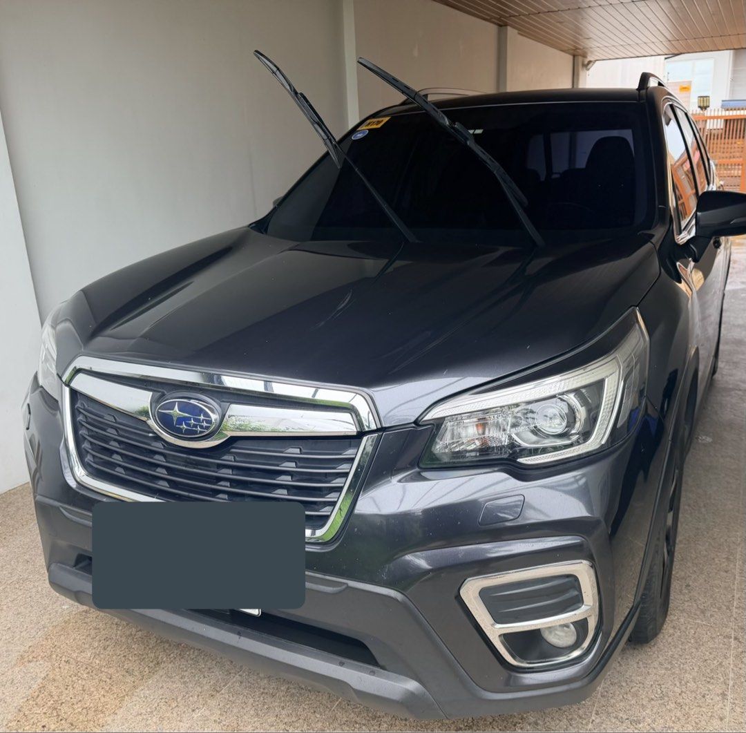 Subaru Forester 2.0 i (A) (Category: Used Cars) located in Quezon City. Submitted by usedonce (Listing ID 1460218047, Image 1). Description: Key features * Symmetrical AWD * X-Mode * SI-Drive * Paddle shifters * Auto Vehicle Hold * Electronic parking brake * Dual-zone automatic air-conditioning * Rear-view camera * LED headlights * 60:40 split-folding rear seats * 220-mm ground clearance * 7-speed simulated-ratio CVT * Active Torque Vectoring * M
