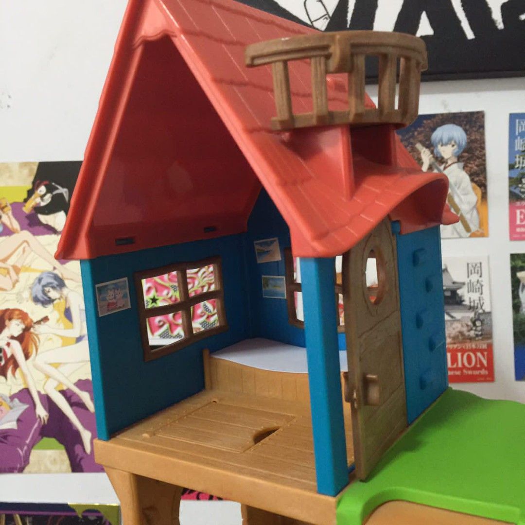 Sylvanian Secret Island House (Category: Kids Toys) located in Manila. Submitted by ikawbasiwagwag8 (Listing ID 1460192258, Image 3). Description: -good condition -no critters/furniture house only -albay location, can ship nation wide thru jnt DM US TO ORDER.