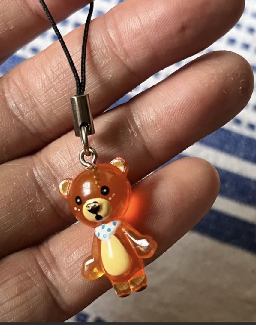 Teddy bear mini bag charm (SALE) (Category: Other Stationery & Craft) located in Paranaque City. Submitted by bonsaiart (Listing ID 1460126310, Image 3). Description: Pre owned Good condition Selling as set 65(fixed) +sf via GCASH or paymaya No to meetup No to cop / cod Shipping via j&t only No breaking of set or bundle.