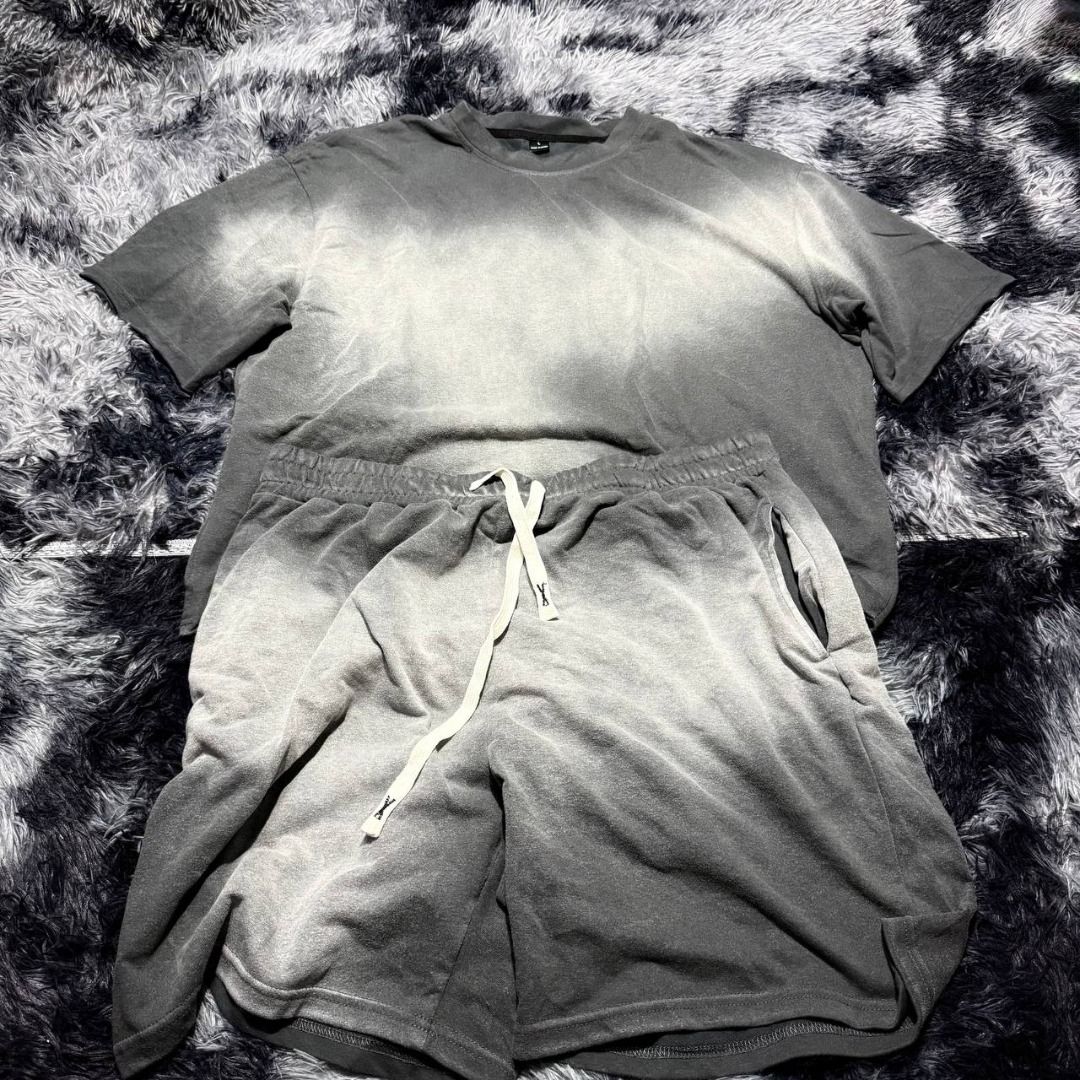 TERNO ACID WASHED (Category: Tshirts & Polo Shirts ) located in Manila. Submitted by genic.co (Listing ID 1460185543, Image 1). Description: CROPPED SHIRT BOTH SIZE LARGE .