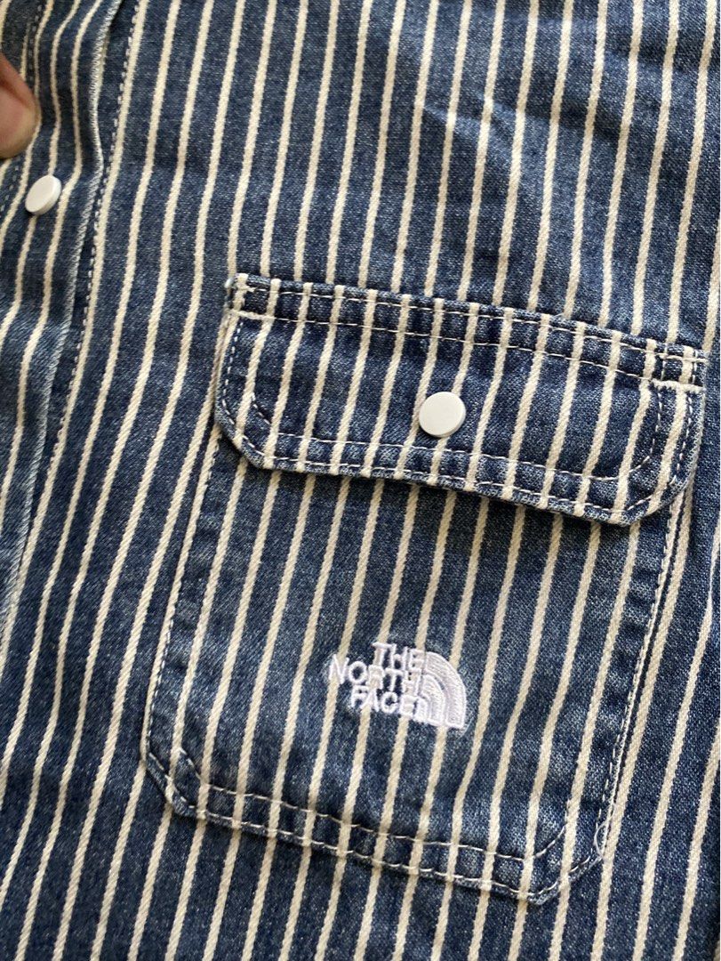 The North Face Hickory Stripes Jacket (Category: Coats, Jackets and Outerwear) located in Davao. Submitted by workmensph (Listing ID 1460144753, Image 3). Description: Size XS 16.5” x 20.5” Excellent Condition.