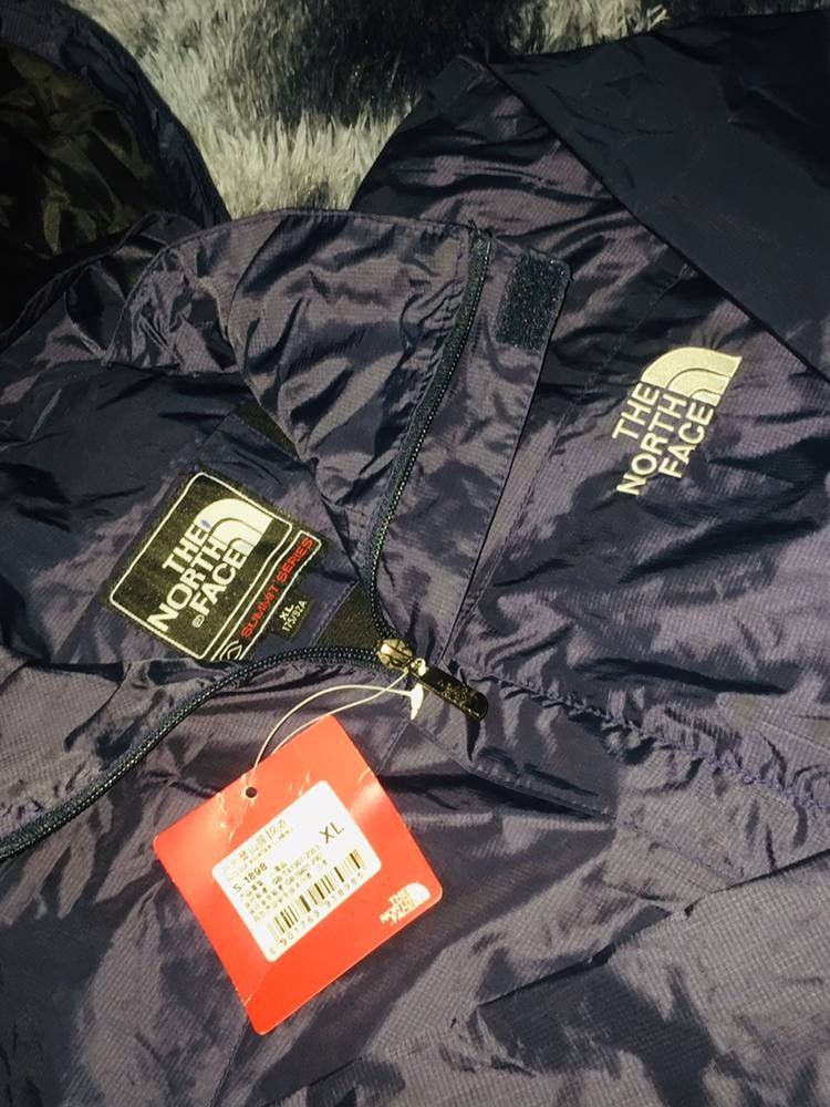 The North Face Summit Series Jacket XL Navy Blue (Category: Coats, Jackets and Outerwear) located in Manila. Submitted by gentlecloud_713dbd (Listing ID 1460276873, Image 1). Description: - Brand: The North Face - Series: Summit Series - Color: Navy Blue - Size: XL - Material: 100% Polyester - Features: Lightweight, Packable, Hooded - Ideal for: Outdoor activities and adventures - Condition: Please check photos for details.