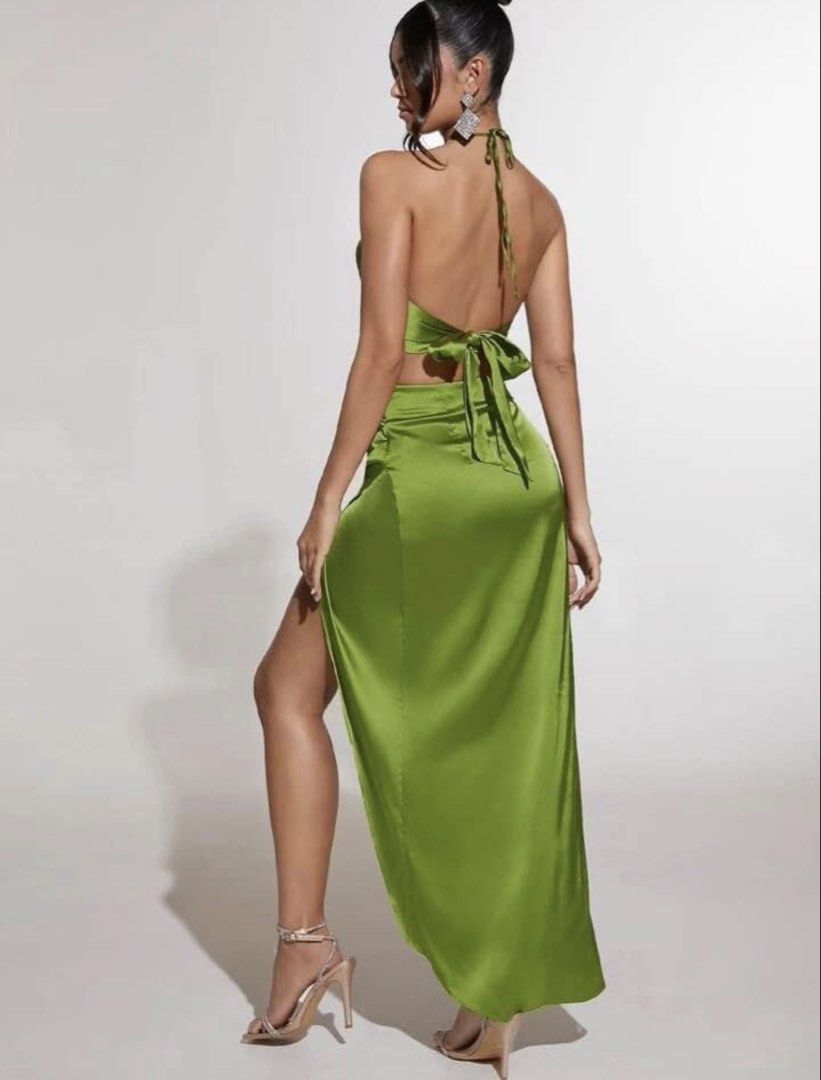Tie Backless Halter Top & Wrap Hem Skirt Set (Category: Sets or Coordinates) located in Manila. Submitted by thelabelfindsbym (Listing ID 1460279254, Image 3). Description: .