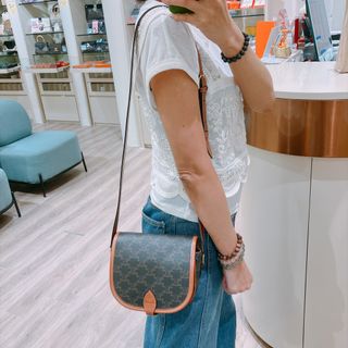 （分類：）位於 。 由 heartofluxe.tko 提交（商品編號 1457780975，圖片 1）。簡介： 。