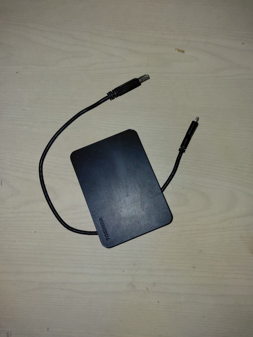 Toshiba 1tb (Category: Hard Disks & Thumbdrives) located in Manila. Submitted by cosmicturtle.d1b615 (Listing ID 1460192775, Image 2). Description: .