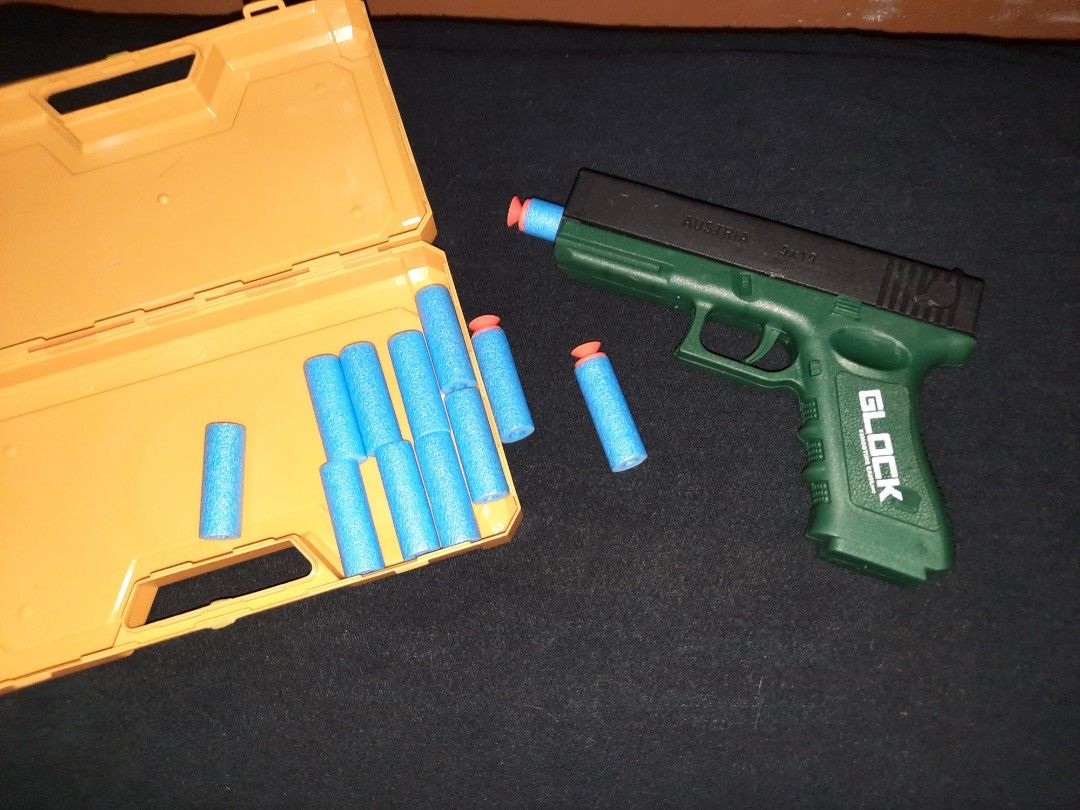 Toy Gun - Foam Dart Gun (Category: Action & Battle Toys) located in Las Pinas. Submitted by gdgtsjcsph (Listing ID 1460258394, Image 1). Description: *What you see is what you get. *Foam dart toy Gun. *With additional Foams. *With small case..