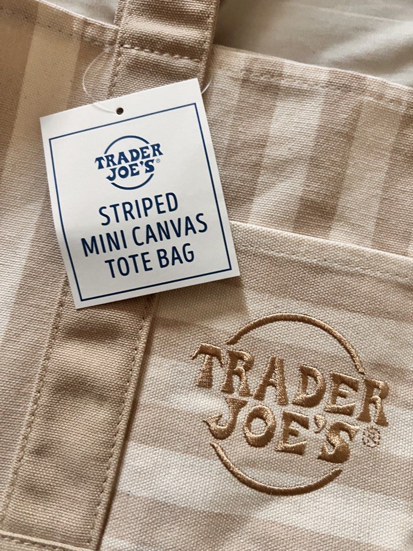 Trader Joe’s Bag Authentic (Category: Tote Bags) located in Pasig City. Submitted by livebird-217e (Listing ID 1460196473, Image 2). Description: Mini size Authentic pasalubing from US.