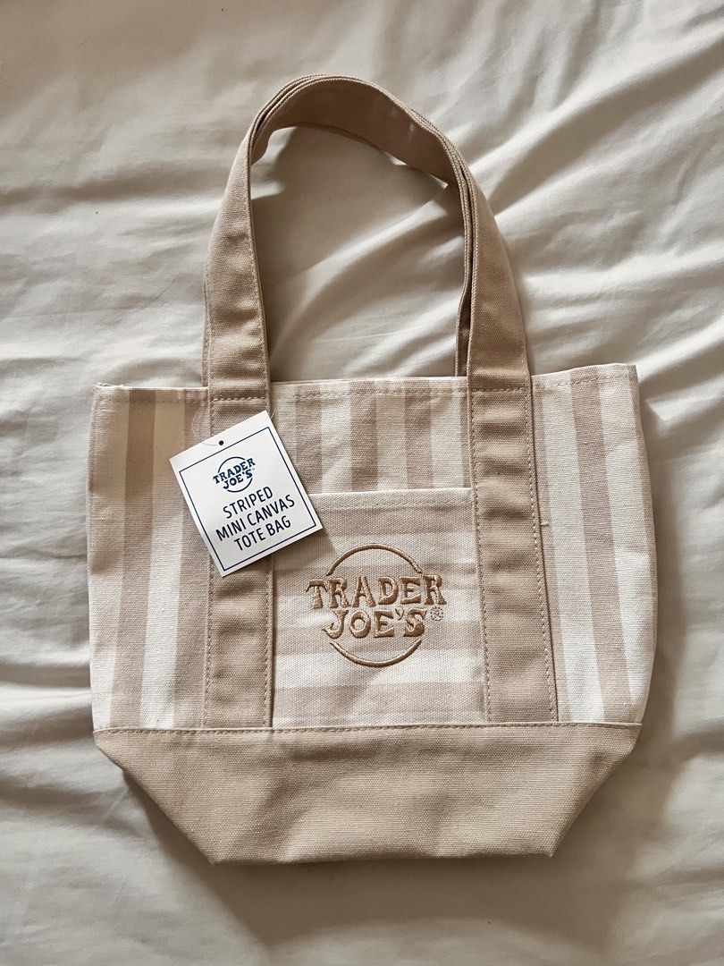 Trader Joe’s Bag Authentic (Category: Tote Bags) located in Pasig City. Submitted by livebird-217e (Listing ID 1460196473, Image 1). Description: Mini size Authentic pasalubing from US.