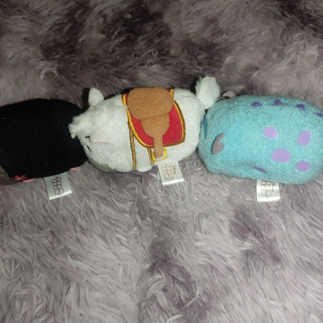 Tsum tsum disney plush Set (Category: Plushies & Soft Toys) located in Quezon City. Submitted by findyourtreasure10 (Listing ID 1460154201, Image 2). Description: 📌 **Please read before Purchasing** - good condition Kindly manage your expectations. What you see is exactly what you get 📦 All items are on hand and ready to ship 💎 Photos posted are the actual items. More pictures available upon request 📸 ❗ **STRICTLY NO CANCELLATION / NO REFUND*