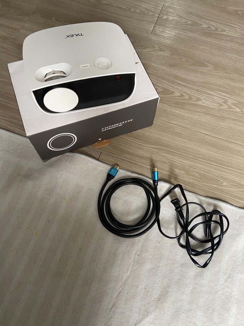 Tylex RD-850 Futuristic LED Mini Projector (Category: Projectors) located in Dinalupihan. Submitted by jeffsnyders (Listing ID 1460302683, Image 1). Description: Details: - Like new quality - Missing remote (still functional without one) - Free HDMI Cord Specs: Projection & Display SpecsImage System: LCD Light Source: LED LampNative Resolution: 1280 x 720 (HD 720p) Supported Resolution: Up to 1920 x 1080 (Full HD 1080p) Brightness: 120–300 ANSI L