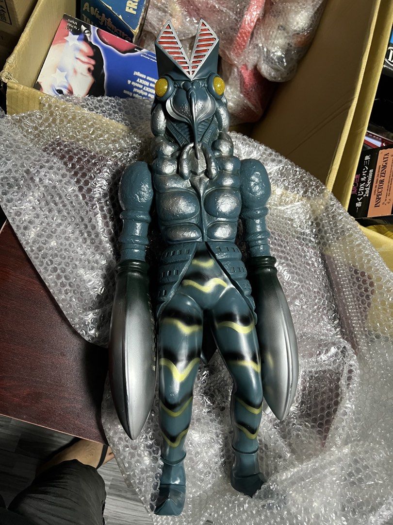 Ultraman and Monster Figures Set (Category: Figurines & Statues) located in Manila. Submitted by thegreyhousemarket (Listing ID 1460294666, Image 3). Description: - Set of 2 collectible figures: Ultraman and a monster. - Large and highly detailed figures. - Ultraman comes with a display base. - Monster figure features prominent large claw hands. - Ideal for any Ultraman enthusiast. - Sold as a pair..