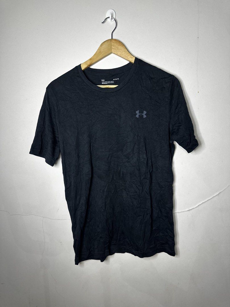 UNDER ARMOUR (Category: Tshirts & Polo Shirts ) located in Molave. Submitted by thriftmate13 (Listing ID 1460281361, Image 1). Description: .