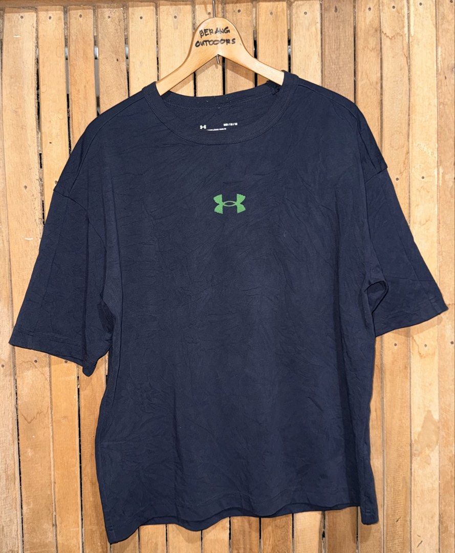 Under Armour Apac Oversized Graphic Tee (Category: Tshirts & Polo Shirts ) located in Maramag. Submitted by ghab82885 (Listing ID 1460128444, Image 1). Description: UA Apac Oversized Graphic Tee Excellent condition no issue Size Medium Oversize W21.5” x L26.5” 350 +SF.