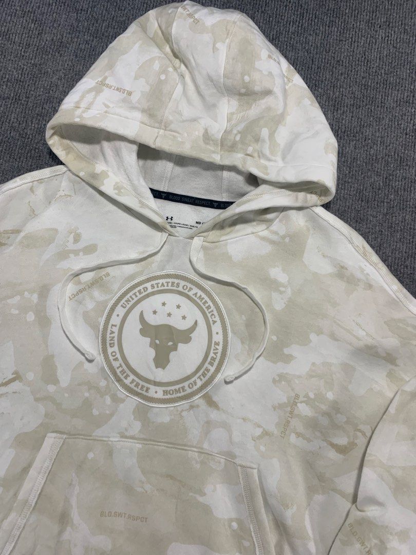 Under Armour camouflage Project Rock (Category: Coats, Jackets and Outerwear) located in Dumaguete. Submitted by dailywear6200 (Listing ID 1460170123, Image 2). Description: Under Armour camouflage Project Rock fleece hoodie Medium Boxy Width 24 Length 24 Excellent condition .