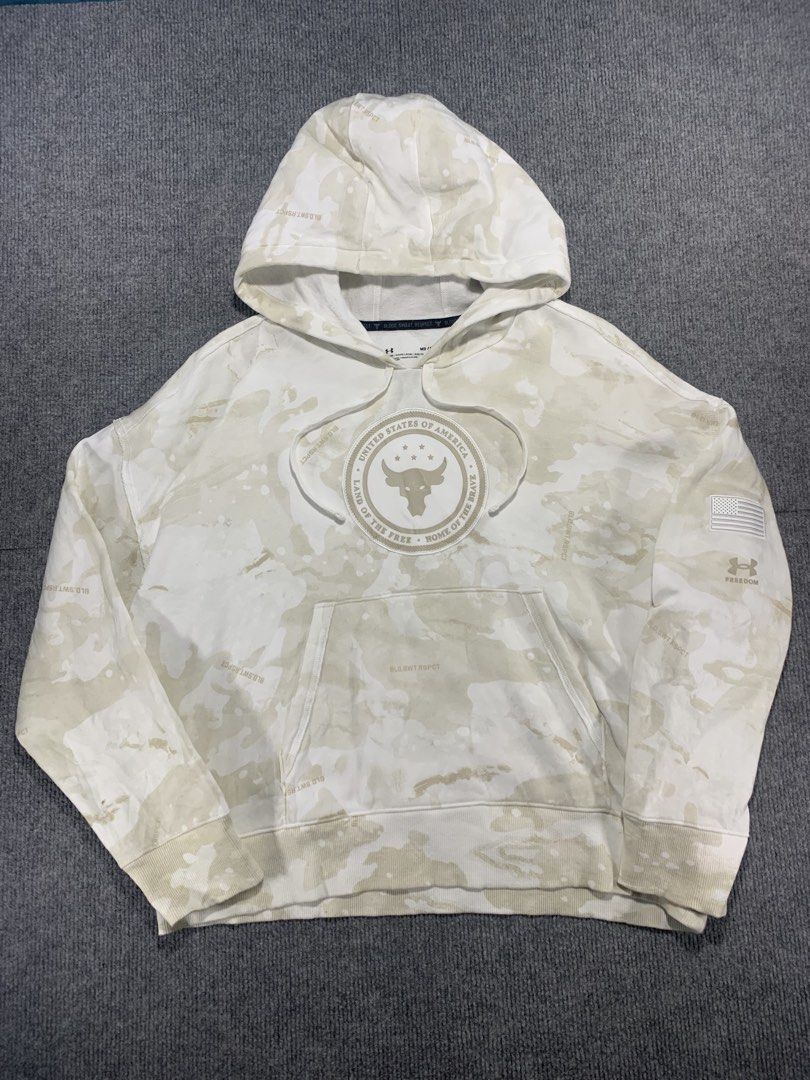 Under Armour camouflage Project Rock (Category: Coats, Jackets and Outerwear) located in Dumaguete. Submitted by dailywear6200 (Listing ID 1460170123, Image 1). Description: Under Armour camouflage Project Rock fleece hoodie Medium Boxy Width 24 Length 24 Excellent condition .