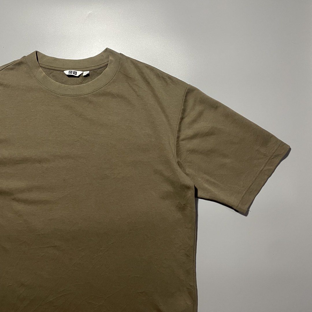 Uniqlo Airism (Category: Tshirts & Polo Shirts ) located in Leyte. Submitted by vincentjohn3 (Listing ID 1460259717, Image 2). Description: .