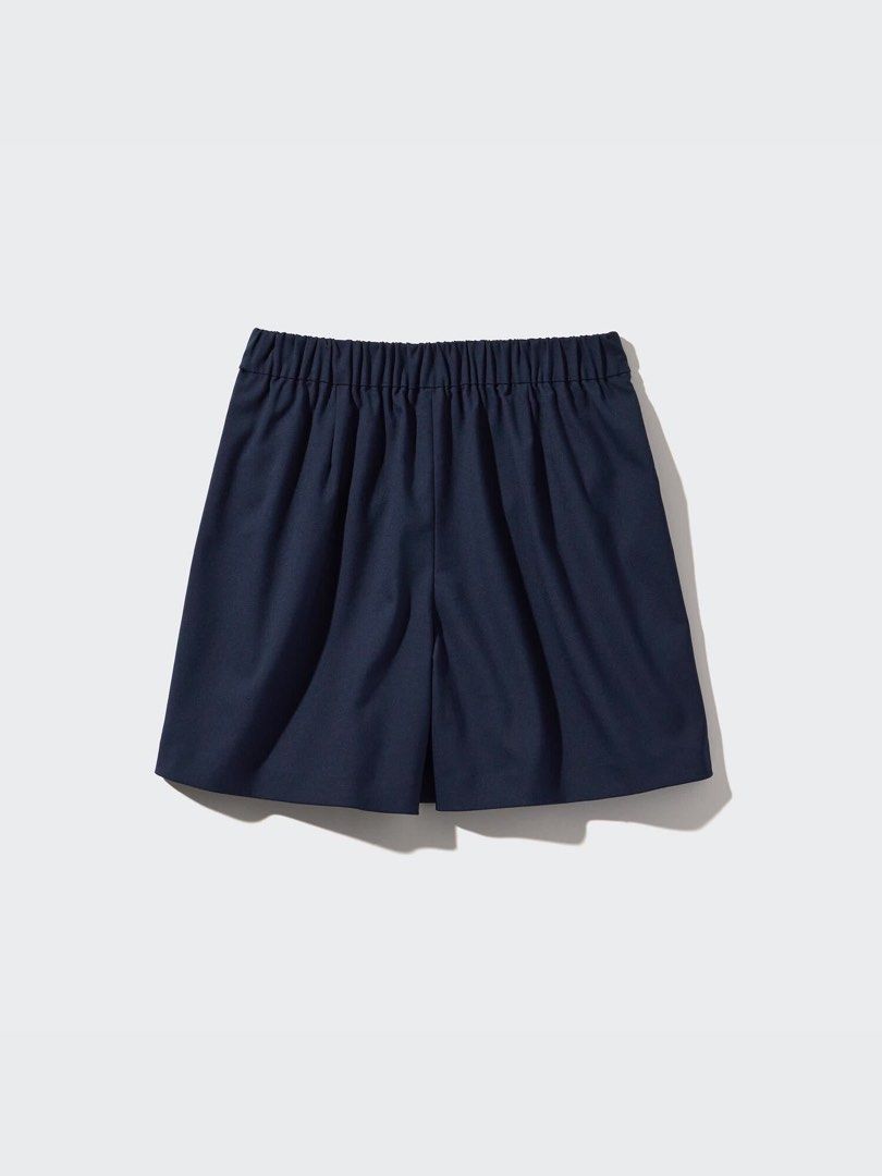 Uniqlo Navy Blue Skort (Category: Skirts) located in Las Pinas. Submitted by miffy256 (Listing ID 1460202820, Image 2). Description: Uniqlo Navy Blue Skort - Elastic waistband - Wrap around design - With side pockets - Size: Small - Color: Navy Blue MOP: BDO, BPI, Gcash MOD: Lalamove, J&T.