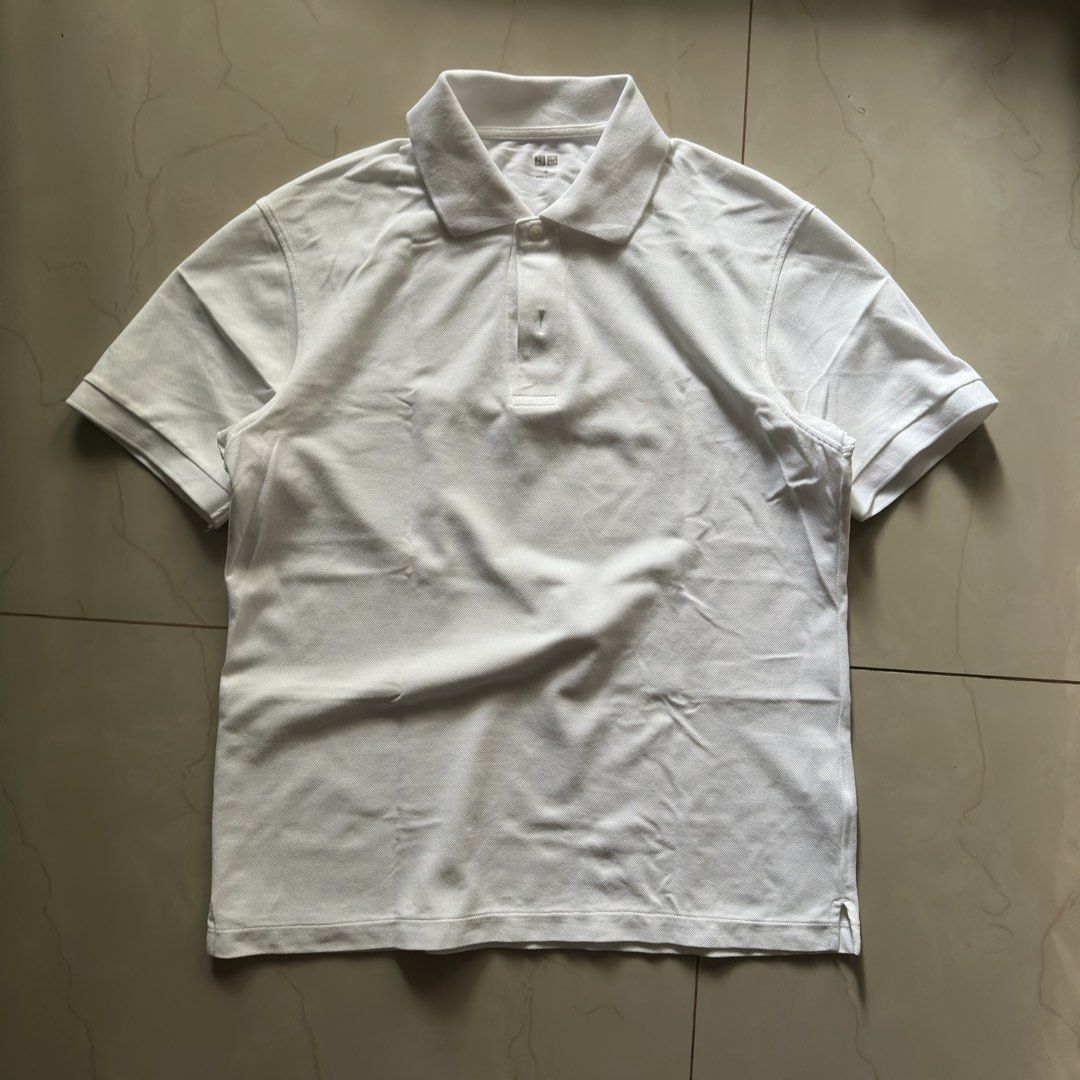 Uniqlo White Plain Polo Shirt (Category: Tshirts & Polo Shirts ) located in Quezon City. Submitted by notmhico (Listing ID 1460185536, Image 2). Description: .