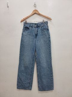 (Category: ) located in . Submitted by thriftpurveyor (Listing ID 1460129823, Image 1). Description: .