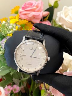 (Category: ) located in . Submitted by watchluxury888 (Listing ID 1460209714, Image 1). Description: .