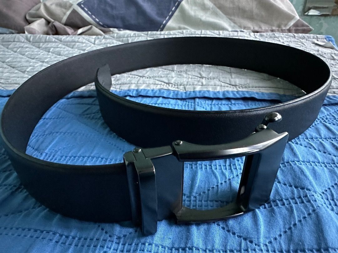 Urban Revivo Leather Belt (Category: Belts) located in Quezon City. Submitted by tobygabriel.696 (Listing ID 1460228974, Image 2). Description: Urban Revivo Leather Belt (Like New) Plain Design. 36.22 inches.