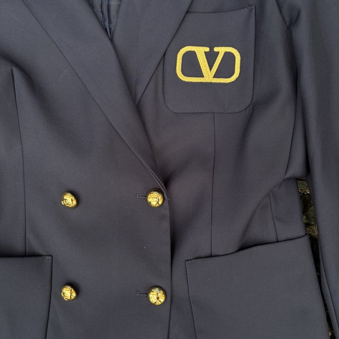 Valentino Double Breasted Gold Buttons Blazer (Category: Coats, Jackets and Outerwear) located in Manila. Submitted by stablesource (Listing ID 1460209324, Image 3). Description: Valentino Double Breasted Gold Buttons Blazer Size 40 Dimension: 19 Width 28 Length Missing Main Tag Kindly Check All Details Before Purchase🤝.